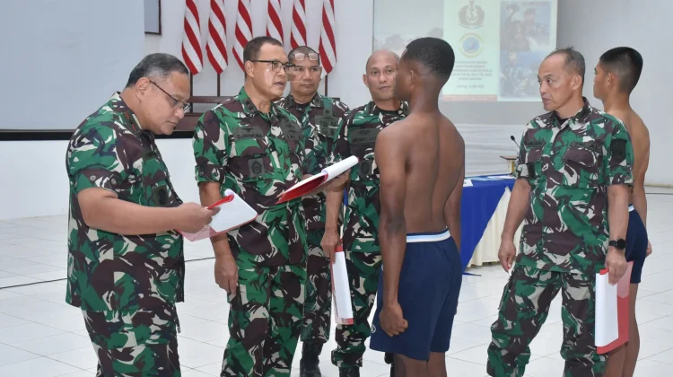 Sidang Pantukhir Daerah Calon Bintara PK Pria dan Calon Tamtama PK TNI AL