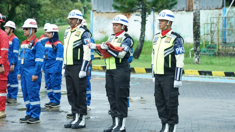 Pertamina Patra Niaga Kilang Kasim Gelar Upacara Hari Kebangkitan Nasional