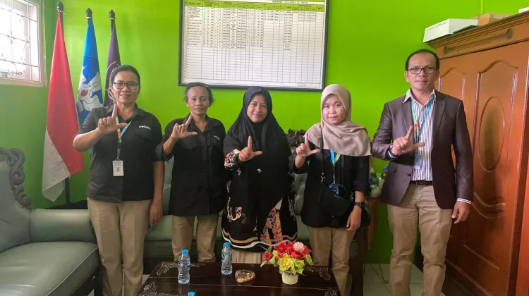 RRI Sorong Sambangi SLB, Promosikan Program Bola Gembira Piala Dunia 2026