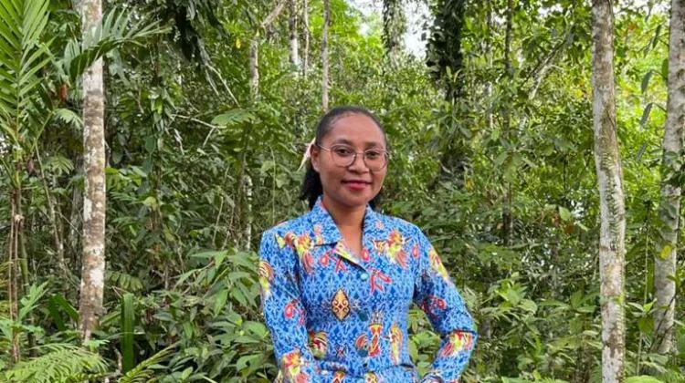 Kesan Bahagia 'Miss Beatrix' TK Advent Teminabuan