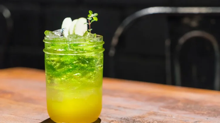 saat Cuaca Panas, Es Timun Lemon Segar Cocok untuk Dinikmati