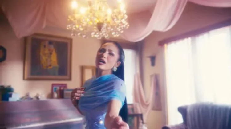 Krisdayanti Rilis Video Musik Bernuansa Romansa Mendalam