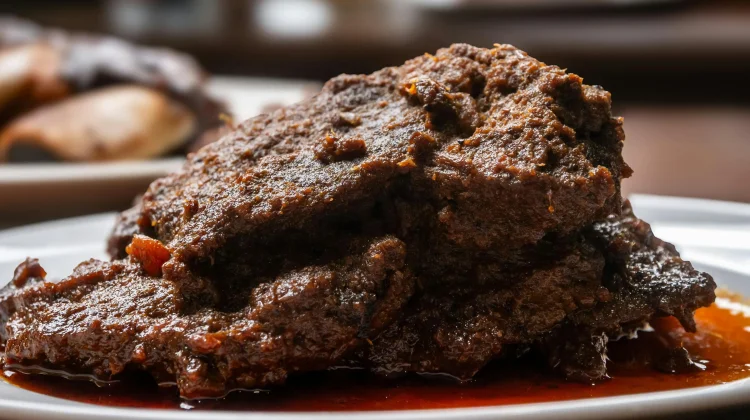 Waspada Kolesterol! Ini Tips Aman Konsumsi Daging Kurban agar Tetap Sehat