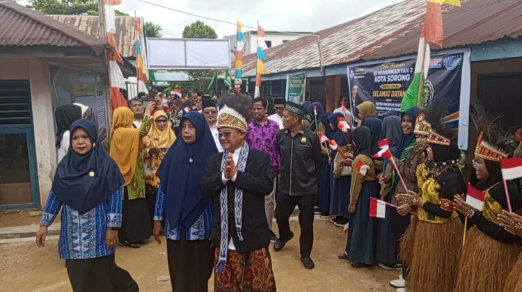 Mendikdasmen: Nasib guru non ASN masih dibahas bersama kementerian terkait