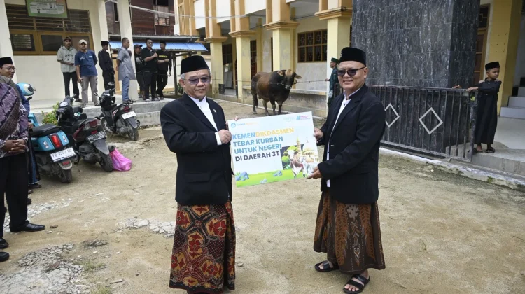 Kemendikdasmen Salurkan 159 Hewan Kurban ke Berbagai Wilayah Indonesia
