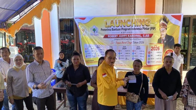 PIP 2026 Aspirasi Robert Kardinal Jangkau 7.488 Siswa di Papua Barat Daya