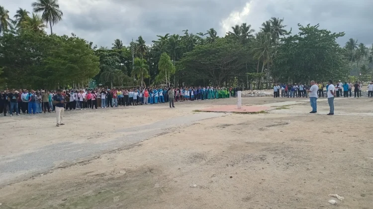 Peringatan Hari Lingkungan Hidup di Raja Ampat, Bersih Pantai hingga Edukasi