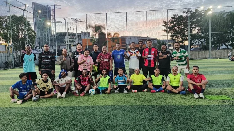 Sambut Piala Dunia, Kominfo Kota Sorong dan Jurnalis Tanding Mini Soccer