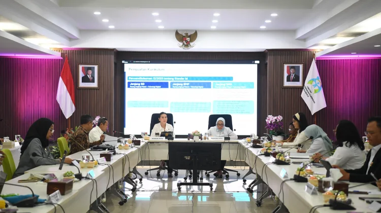 Kemendikdasmen dan KemenPPPA Bersinergi Wujudkan Ruang Digital Ramah Anak