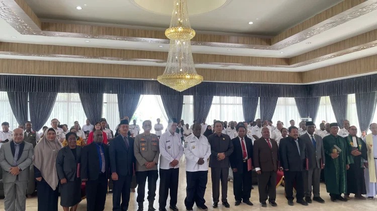 Bupati Sorong Lantik Delapan Pejabat Pimpinan Tinggi Pratama