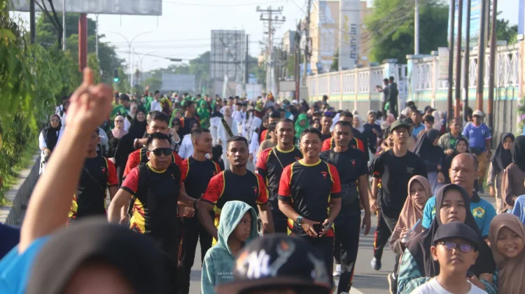 Memperingati Tahun Baru Islam, Personel Polda PBD Ikut Jalan Santai