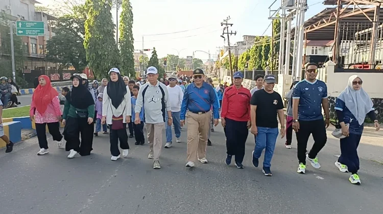 Tahun Baru 1 Muharram, Ribuan Warga Sorong Ikut Jalan Sehat