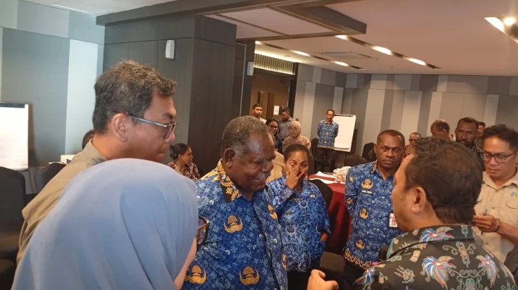 Elisa Kambu Dorong LSM dan Masyarakat Adat Papua Barat Daya Rebut Peluang Hibah