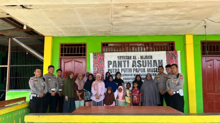 Sambut HUT ke-80 Bhayangkara, Polda PBD Salurkan Bantuan Sembako ke Panti Asuhan