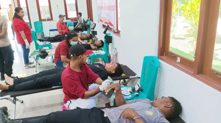 Peringati Hari Bhayangkara ke-80, Polres Raja Ampat Gelar Donor Darah