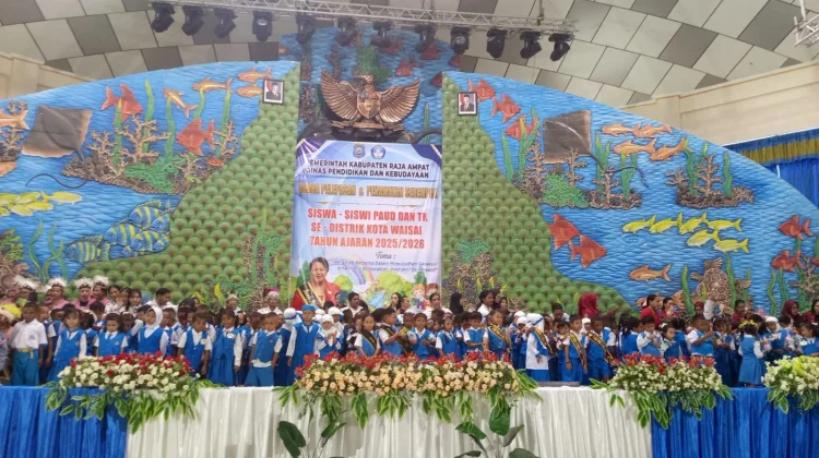 Penamatan Serentak 378 Siswa, Bunda PAUD Raja Ampat Tekankan Pendidikan Karakter