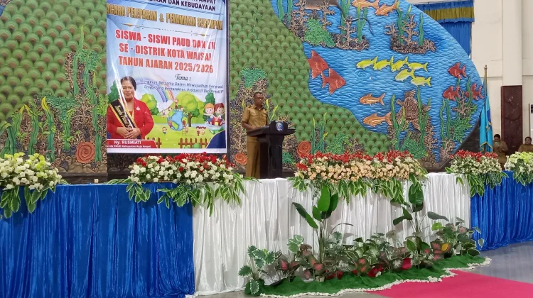 Lepas Siswa TK/PAUD, Bupati Raja Ampat Sebut Pendidikan Usia Dini Fondasi Bangun SDM