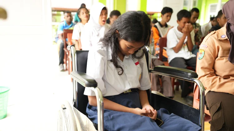 Pertamina Patra Niaga Kilang Kasim Berbagi Keceriaan Bersama Murid SLB Sorong