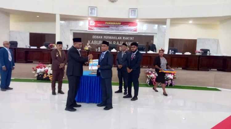 Gelar Paripurna LKPD, DPRK Raja Ampat Minta Pemkab Tindaklanjuti Rekomendasi BPK