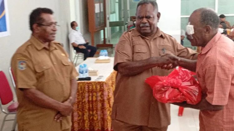 Operasi Katarak Gratis Pemprov PBD diikuti Ratusan Masyarakat