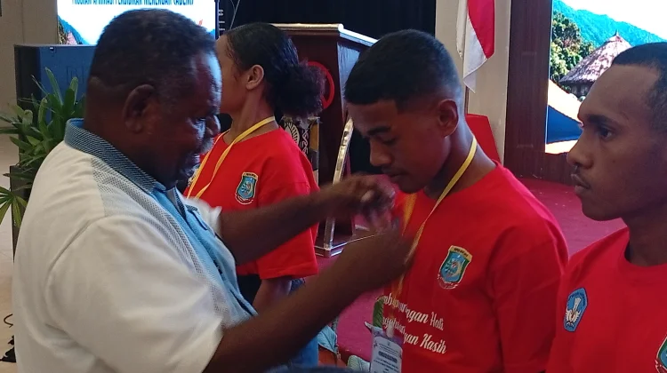 Program ADEM Jadi Momentum Anak Papua Membangun Karakter dan Raih Prestasi