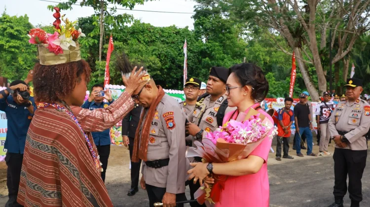 Sambut Kapolda Baru, Polda PBD Laksanakan  Farewell and Welcome Parade