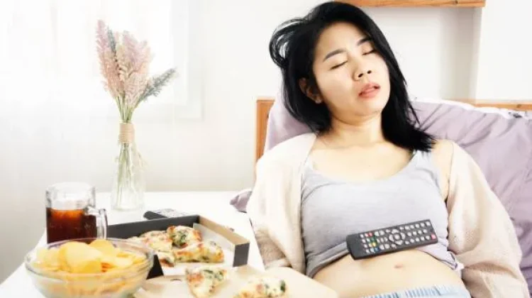 Benarkah Rebahan setelah Makan Bisa Memperburuk Gula Darah, Ini Penjelasan Dokter