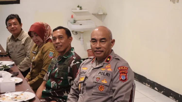 Silaturahmi Pangdam XVIII/Kasuari Bersama Kapolda PBD dan Forkopimda di Sorong