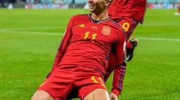 Bawa Timnya Lolos ke Final Piala Dunia, Pemain ini Digantung Barcelona