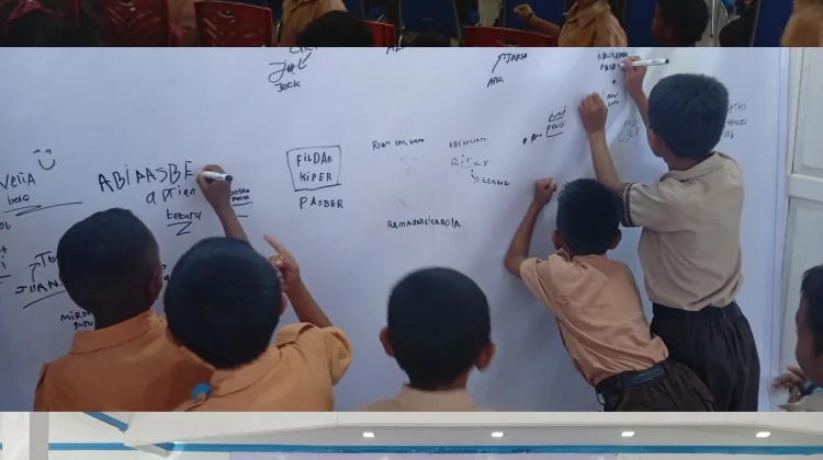 Accelero Indonesia Dorong Peningkatan Literasi Anak di Kota Sorong