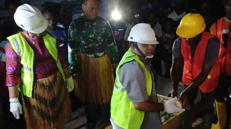 Pemda Sorong Selatan Letakan Batu Pertama Pembangunan KNMP