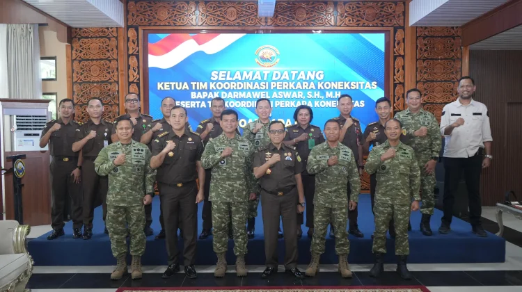 Pangkoarmada III Terima Courtesy Call Dir Eksekusi Jampidmil Kejaksaan Agung RI