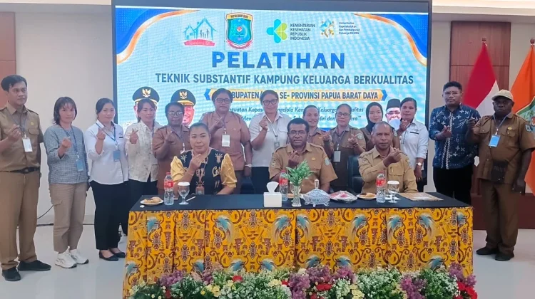 Latih 30 Pengelola Kampung KB, Dinkes PBD Siapkan Garda Terdepan Pelayan Keluarga