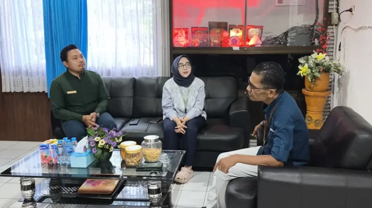 Terima Audiensi KPP Pratama, RRI Sorong Dukung Edukasi Pajak hingga Pelosok