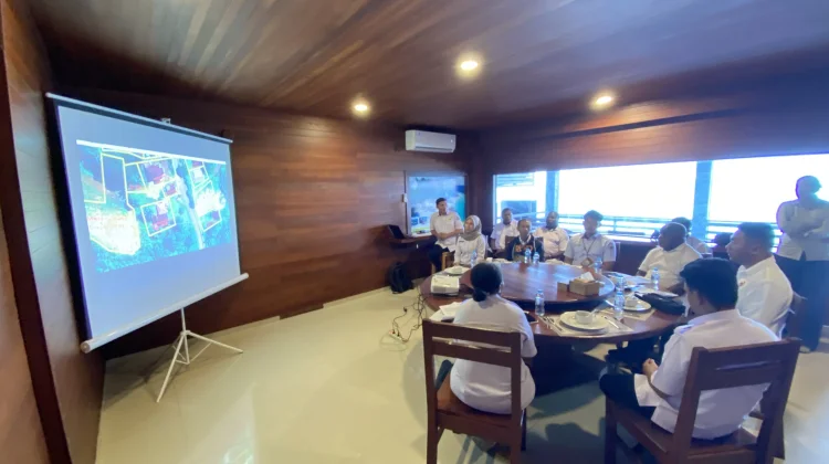 DLH PBD Kawal Sertifikasi Tanah OAP, Ayamaru Timur Jadi Percontohan