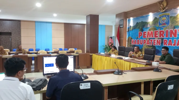 Kemendagri Evaluasi Capaian UCJ Raja Ampat, 24 Ribu Pekerja Rentan Dilindungi BPJS
