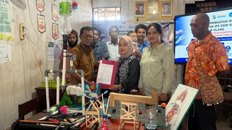 Unsar Dorong Peningkatan Kompetensi Guru Melalui Program PKM di Sorong Selatan