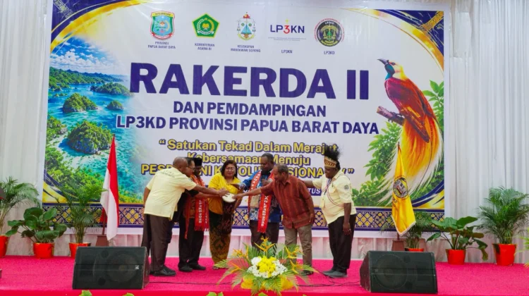 Rakerda II LP3KD Papua Barat Daya Perkuat Pembinaan Umat