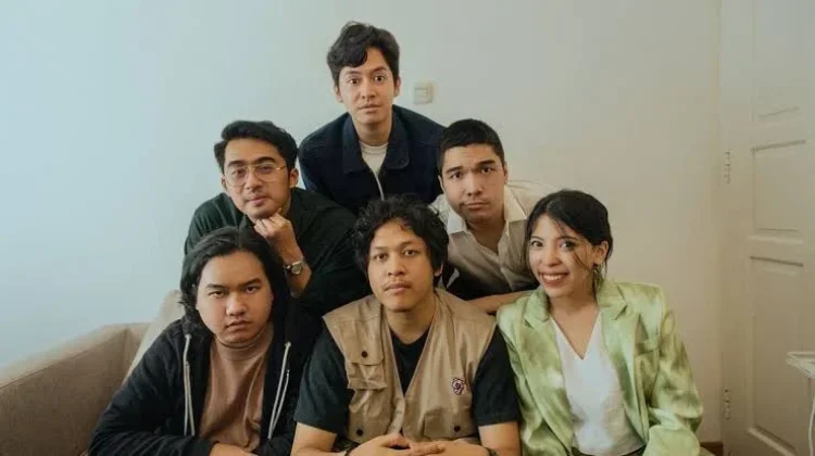 Bukan Sekadar Musik, Lagu Hindia Jadi Cermin Perjalanan Kehidupan