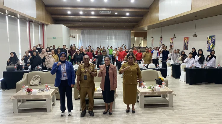 Dikbud PBD Sosialisasikan UU Perlindungan Anak, Guru dan Tenaga Kependidikan SLB