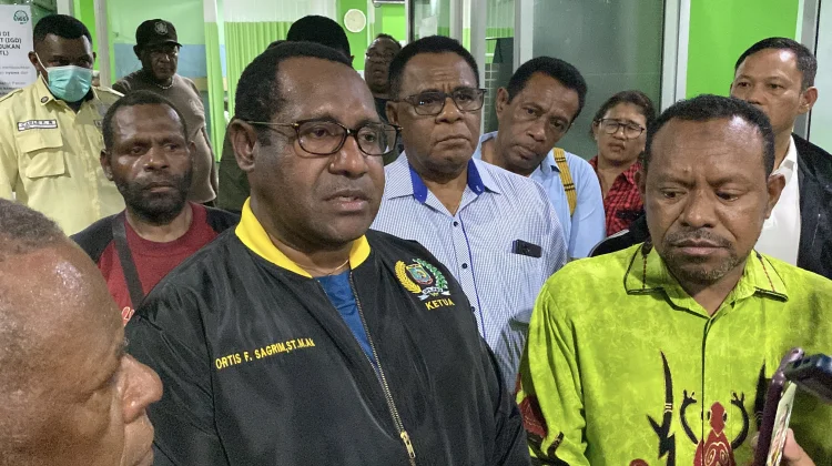 Ketua DPRP Ortis Sagrim Minta Pemerintah Turun ke Maybrat Pulihkan Rasa Aman Warga