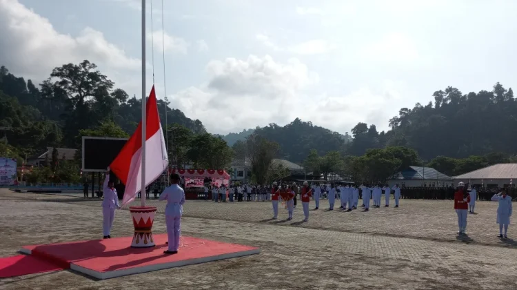 Peringati HUT RI, Bupati Raja Ampat Minta Pusat Beri Kewenangan Kelola Wilayah Laut