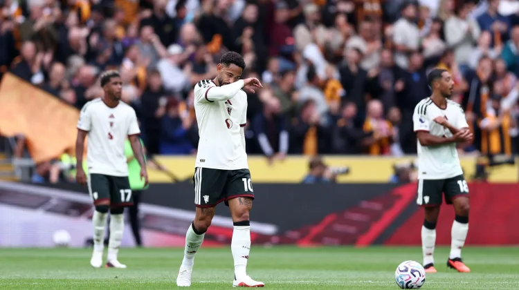Manchester United Kalah 0-2, Hull City Tampil Mengejutkan
