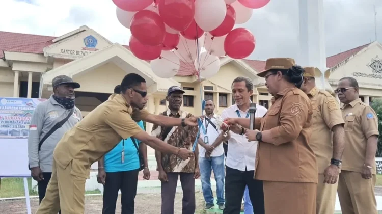Pemda Sorong Selatan Serahkan BSPS Kementerian Perumahan dan Kawasan Pemukiman