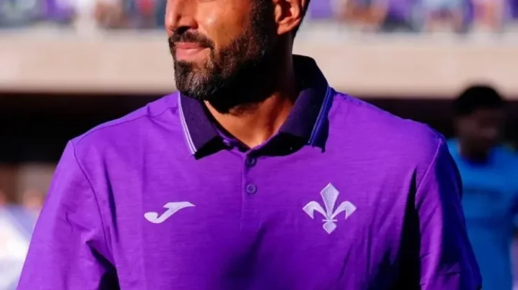 Fiorentina Resmi Pecat Fabio Grosso usai Tiga Kekalahan Beruntun di Liga