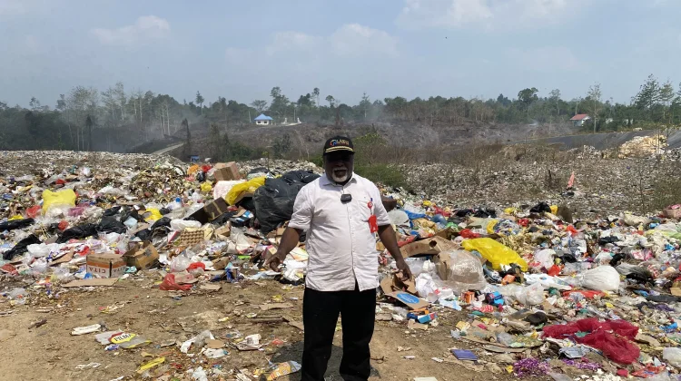 Sampah Plastik Menggunung di TPA, DLH PBD Dorong Pengurangan dari Hulu