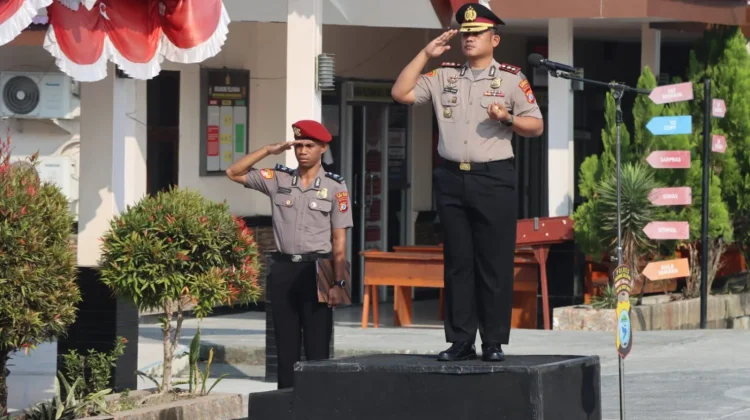 Kapolres Sorong Selatan Ingatkan Personel Tingkatkan Pelayanan Masyarakat