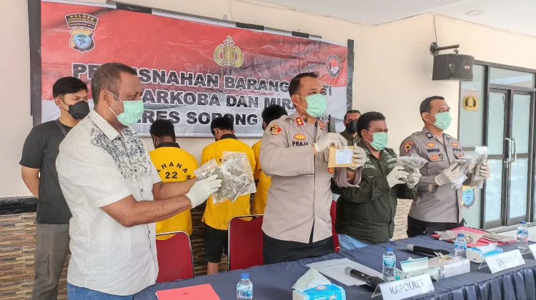 Polres Sorong Selatan Amankan Tiga Tersangka Penyalahgunaan Narkoba