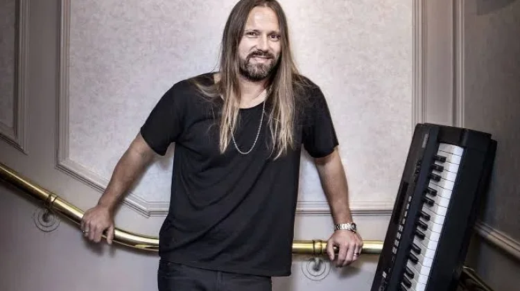 Max Martin, Sosok di Balik Banyak Lagu Pop Modern yang Mendunia