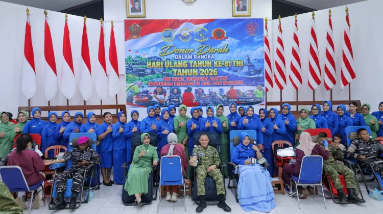 Koarmada III Ikuti Vicon Donor Darah dalam Rangka HUT ke-81 TNI
